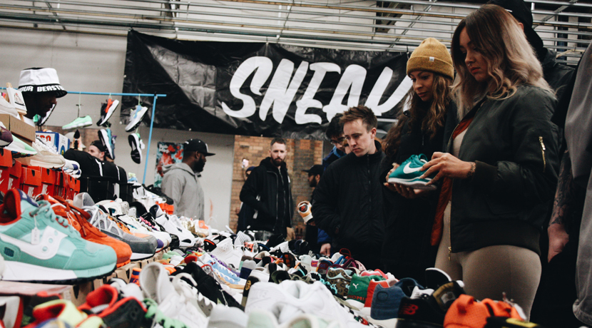 sneaker con england