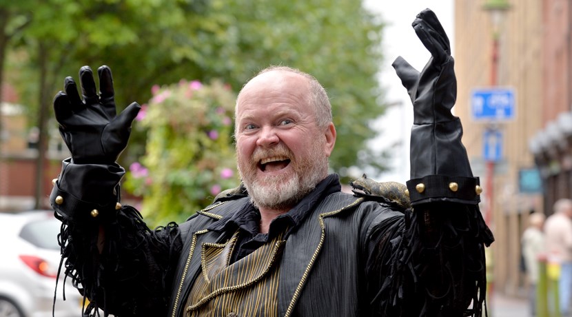 Steve McFadden Net Worth, Lifestyle, Biography, Wiki, Girlfriends, Family And More steve mcfadden career